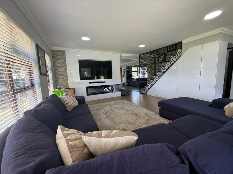 4 Bedroom Property for Sale in Roodewal Free State